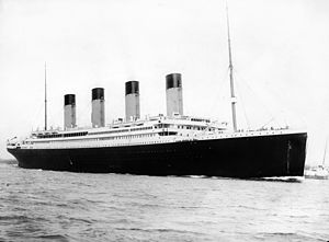 300px-RMS_Titanic_3 <strong>